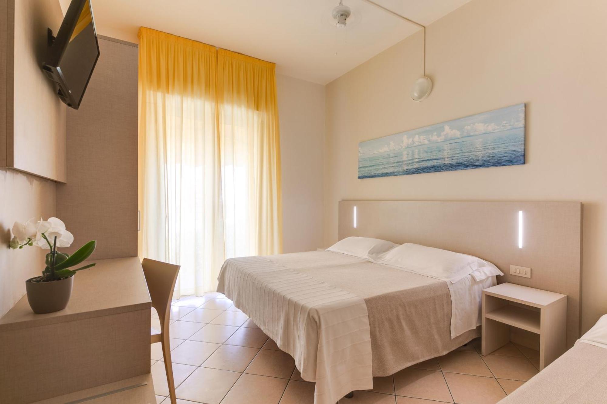 Savoia Hotel Misano Adriatico Exterior photo
